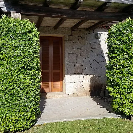 Vila Residenze Coda Cavallo - Ville San Teodoro (Sardinia)